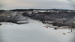 Horní část sjezdovky skiareálu Hlubočky
