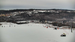Horní část sjezdovky skiareálu Hlubočky