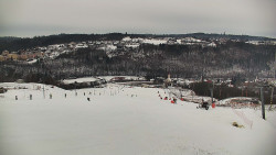 Horní část sjezdovky skiareálu Hlubočky