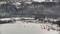 Horní část sjezdovky skiareálu Hlubočky