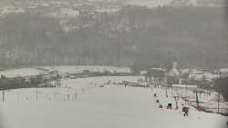 Horní část sjezdovky skiareálu Hlubočky