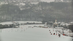 Horní část sjezdovky skiareálu Hlubočky