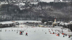 Horní část sjezdovky skiareálu Hlubočky