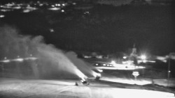 Horní část sjezdovky skiareálu Hlubočky