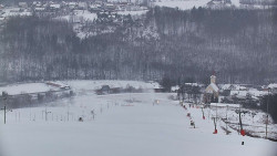 Horní část sjezdovky skiareálu Hlubočky