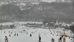 Horní část sjezdovky skiareálu Hlubočky