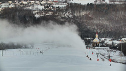 Horní část sjezdovky skiareálu Hlubočky