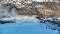 Horní část sjezdovky skiareálu Hlubočky