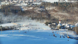 Horní část sjezdovky skiareálu Hlubočky
