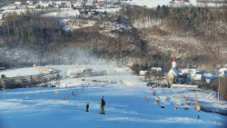 Horní část sjezdovky skiareálu Hlubočky