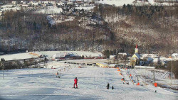 Horní část sjezdovky skiareálu Hlubočky