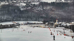 Horní část sjezdovky skiareálu Hlubočky