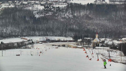 Horní část sjezdovky skiareálu Hlubočky