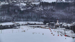 Horní část sjezdovky skiareálu Hlubočky