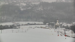 Horní část sjezdovky skiareálu Hlubočky