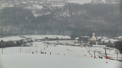 Horní část sjezdovky skiareálu Hlubočky