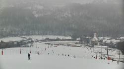 Horní část sjezdovky skiareálu Hlubočky