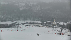 Horní část sjezdovky skiareálu Hlubočky