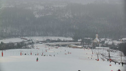 Horní část sjezdovky skiareálu Hlubočky