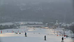 Horní část sjezdovky skiareálu Hlubočky