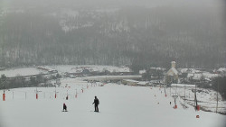 Horní část sjezdovky skiareálu Hlubočky