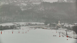 Horní část sjezdovky skiareálu Hlubočky