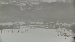 Horní část sjezdovky skiareálu Hlubočky