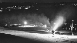 Horní část sjezdovky skiareálu Hlubočky