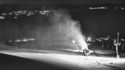 Horní část sjezdovky skiareálu Hlubočky