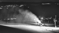 Horní část sjezdovky skiareálu Hlubočky