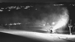 Horní část sjezdovky skiareálu Hlubočky