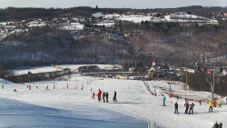 Horní část sjezdovky skiareálu Hlubočky