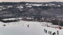 Horní část sjezdovky skiareálu Hlubočky
