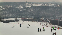 Horní část sjezdovky skiareálu Hlubočky