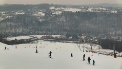 Horní část sjezdovky skiareálu Hlubočky