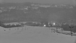 Horní část sjezdovky skiareálu Hlubočky