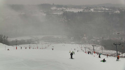 Horní část sjezdovky skiareálu Hlubočky