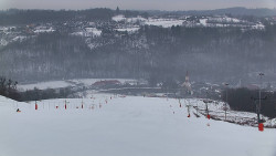 Horní část sjezdovky skiareálu Hlubočky
