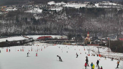 Horní část sjezdovky skiareálu Hlubočky