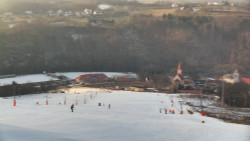 Horní část sjezdovky skiareálu Hlubočky