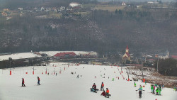 Horní část sjezdovky skiareálu Hlubočky