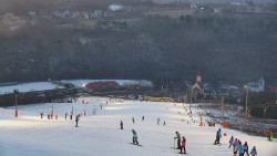 Horní část sjezdovky skiareálu Hlubočky