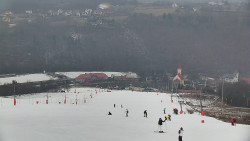 Horní část sjezdovky skiareálu Hlubočky