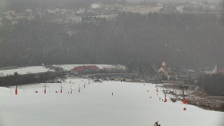 Horní část sjezdovky skiareálu Hlubočky