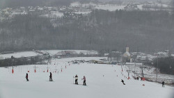 Horní část sjezdovky skiareálu Hlubočky