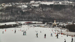 Horní část sjezdovky skiareálu Hlubočky