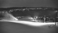 Horní část sjezdovky skiareálu Hlubočky