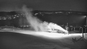 Skiareál Hlubočky - Horní část sjezdovky skiareálu Hlubočky - 1.2.2026 v 03:50 Skiareál Hlubočky - Horní část sjezdovky skiareálu Hlubočky - 1.2.2026 v 03:50