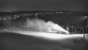 Skiareál Hlubočky - Horní část sjezdovky skiareálu Hlubočky - 1.2.2026 v 04:15 Skiareál Hlubočky - Horní část sjezdovky skiareálu Hlubočky - 1.2.2026 v 04:15