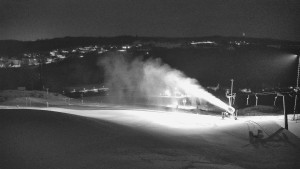 Skiareál Hlubočky - Horní část sjezdovky skiareálu Hlubočky - 1.2.2026 v 04:50 Skiareál Hlubočky - Horní část sjezdovky skiareálu Hlubočky - 1.2.2026 v 04:50